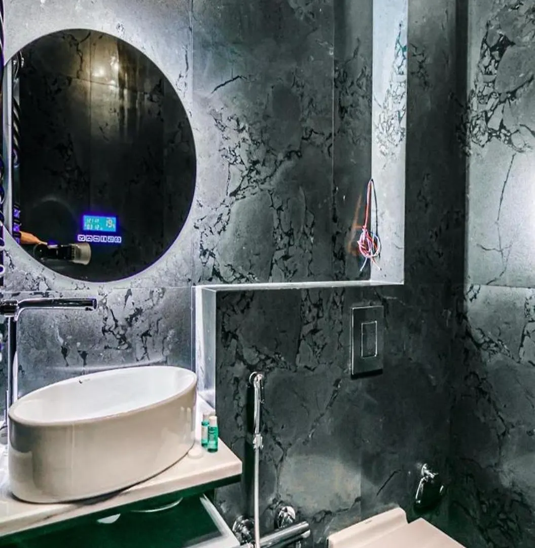 Luxury 1 Bedroom White City Baku